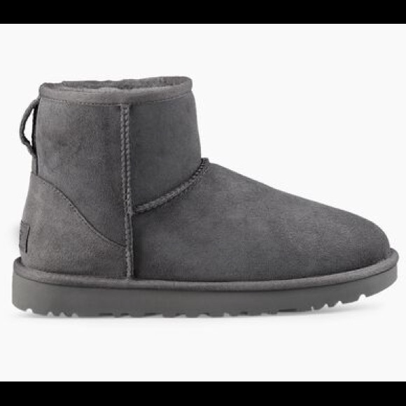 *SOLD* Gray UGG mini II - Picture 1 of 7